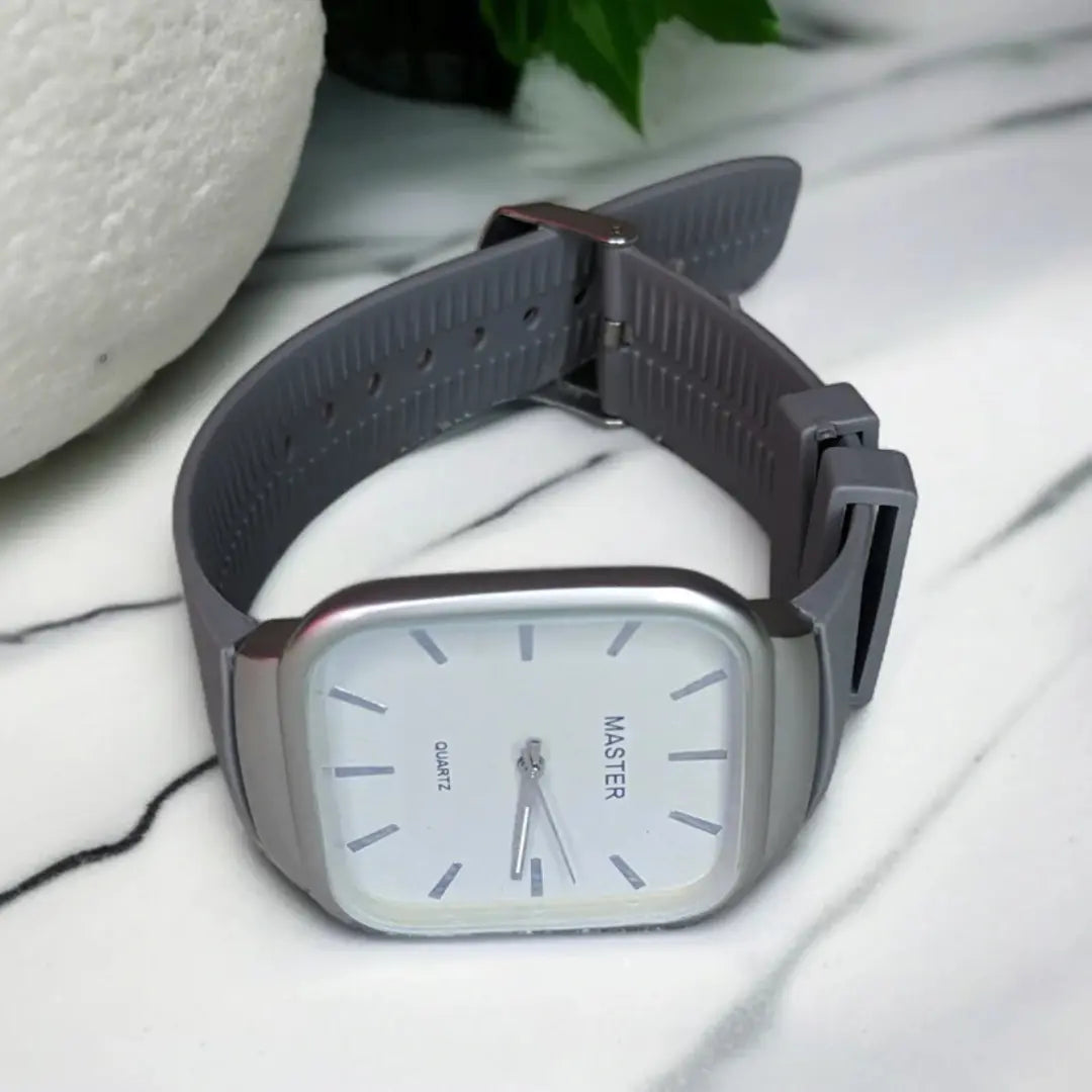 Master Quartz Square Dial Wrist Watch